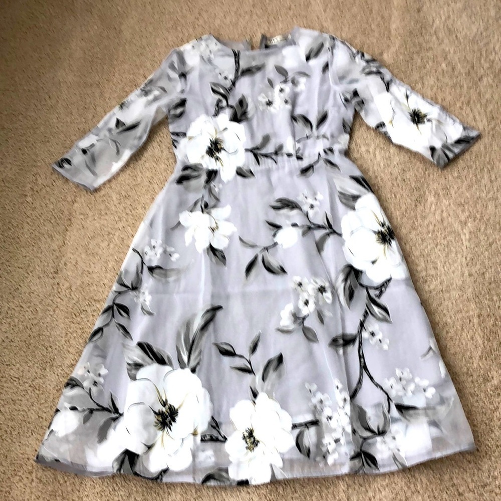 H🖤X Huixiang Dress Size S Gray White Floral Sheer Overlay Vintage’90s